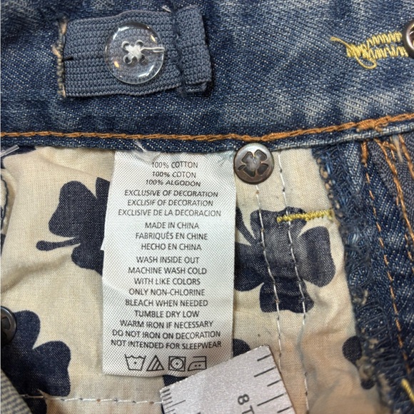 NWT Lucky Brand Blue Jeans with Guitar Detail 2T - Picture 6 of 8